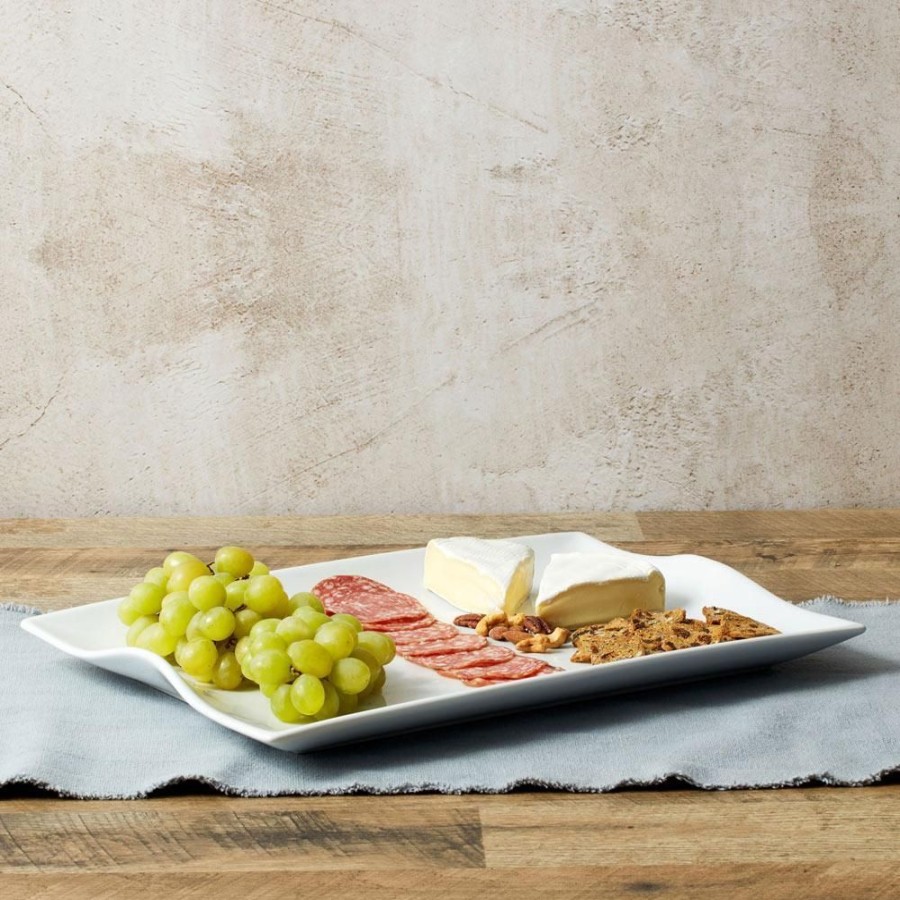 Serveware Fitz and Floyd Platters | Everyday White® Rectangular Handled Serving Platter, 18.25 In